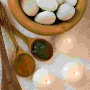 زيت اللوز الحلو – Sweet Almond Oil